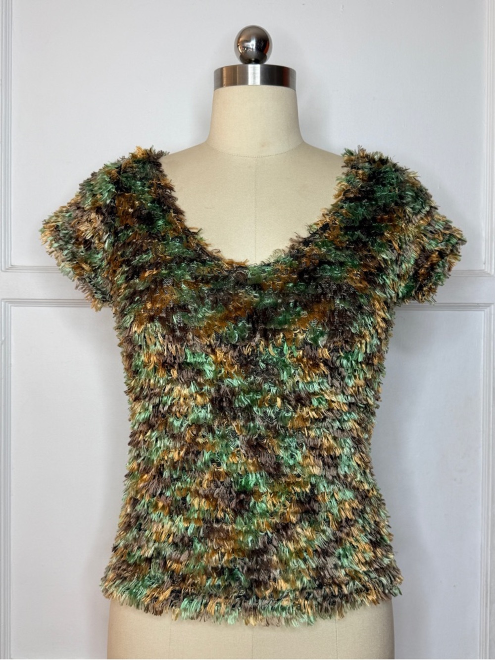 Wrapper fuzzy top